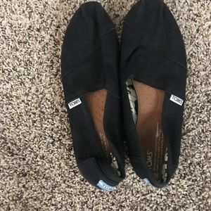 Toms classic black